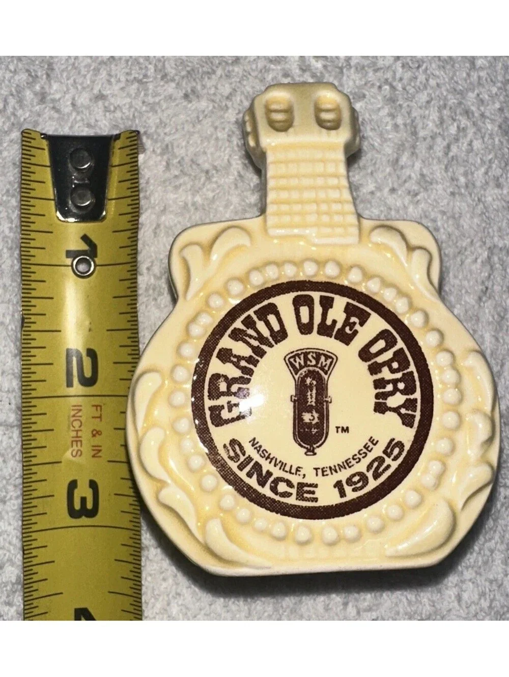 Vintage Grand Ole Opry Souvenir Ceramic Gold Guitar Shaped Toothpick Holder EUC